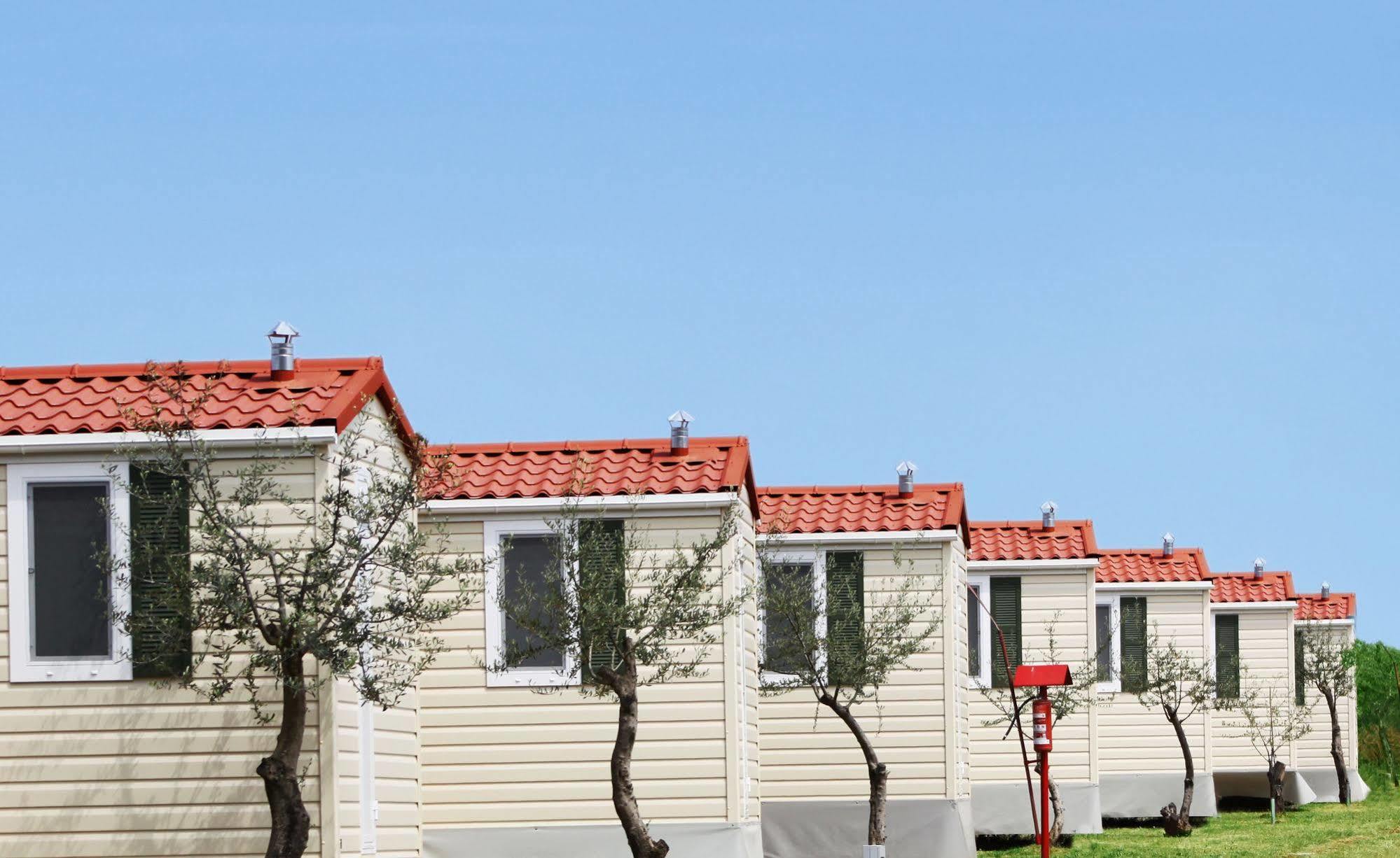 Aminess Sirena - Holiday Homes Classic Novigrad Istria Exterior foto