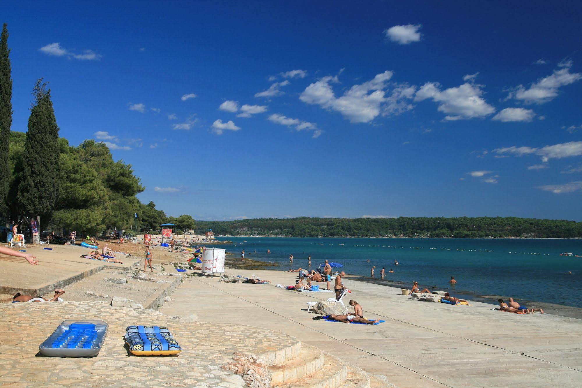 Aminess Sirena - Holiday Homes Classic Novigrad Istria Exterior foto