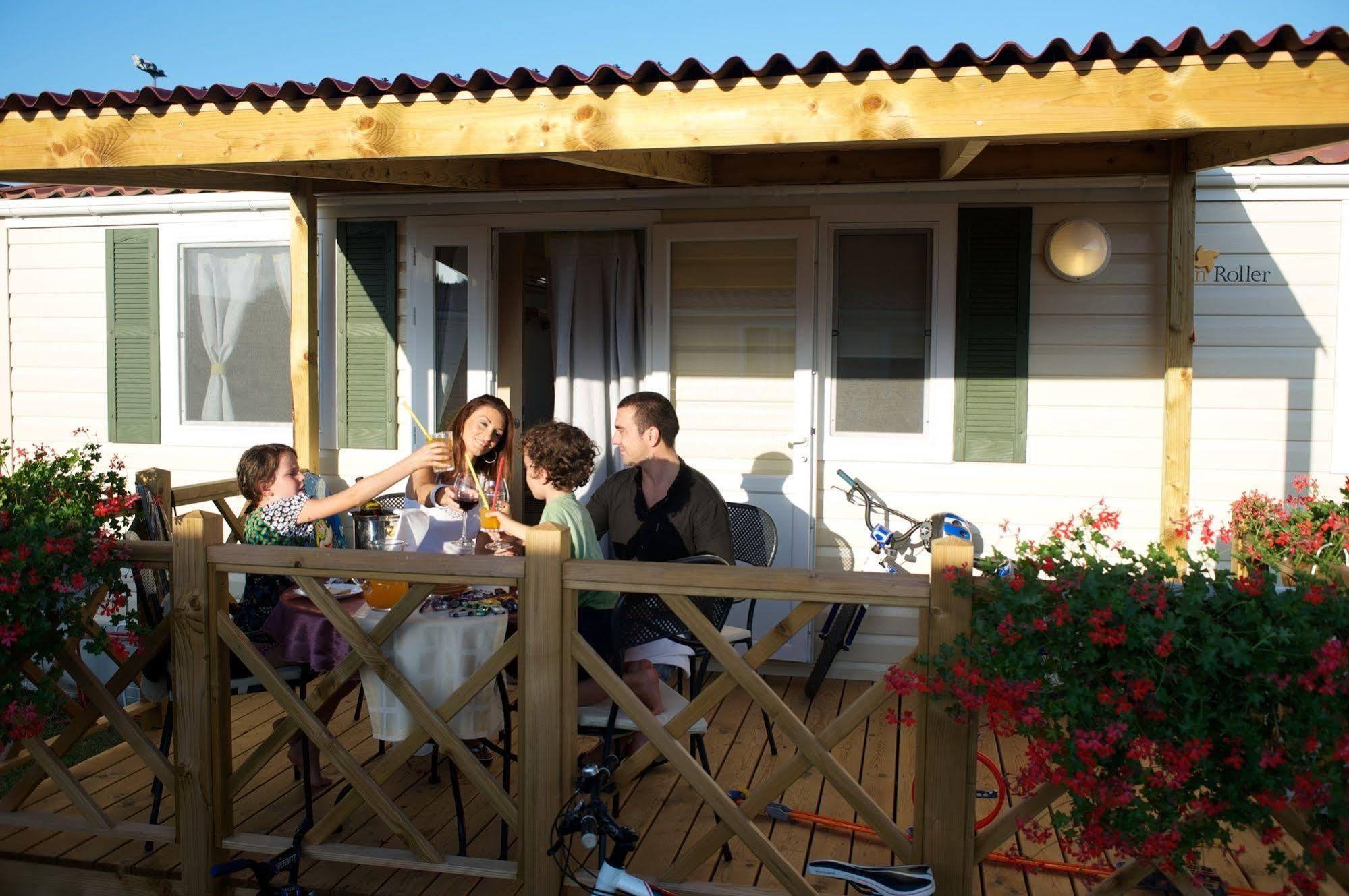 Aminess Sirena - Holiday Homes Classic Novigrad Istria Exterior foto